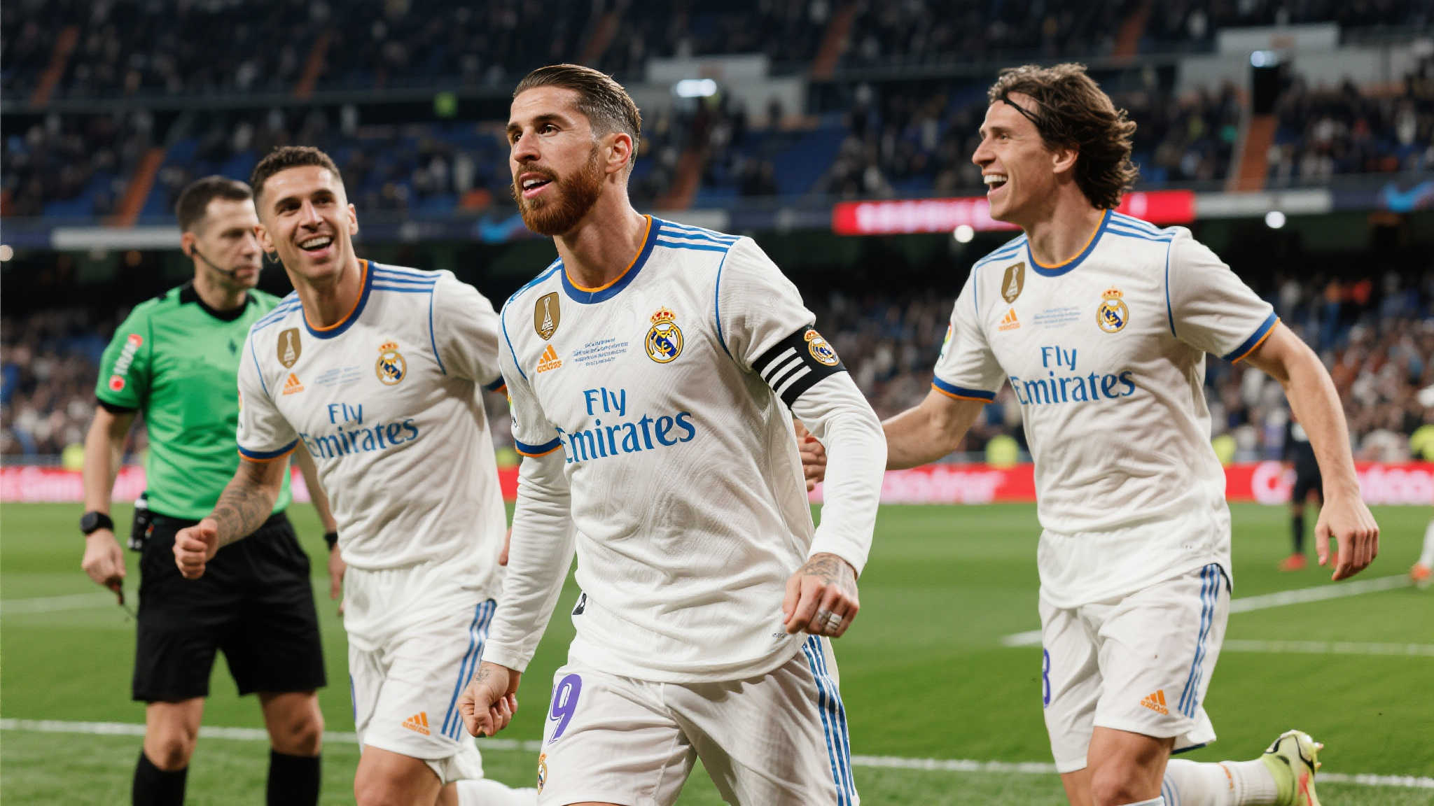 帕丘卡教练:皇马在各大赛事中领跑夺冠热门,我们将全力以赴争胜 帕丘卡教练:皇马在各大赛事中领跑夺冠热门,我们将全力以赴争胜