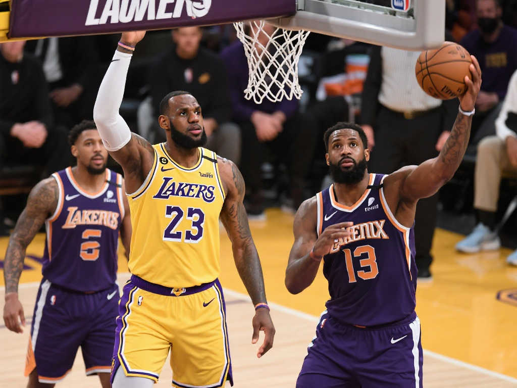 湖人全力追逐14+10中锋！浓眉表态见效，佩林卡终于妥协？